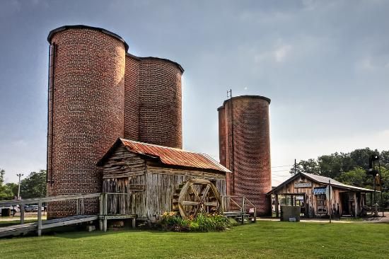 Oren Dunn Silos